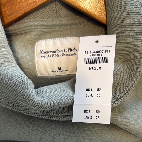A&F Green High Neck Sweatshirt - Picture 4 of 5